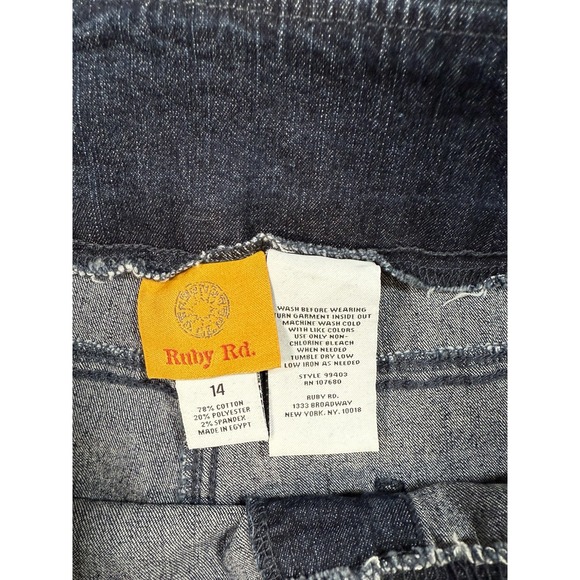 Ruby Rd. Slimming Size 14 Jeans Dark Wash Stretch Pull-On High Raise NWT - Picture 5 of 13
